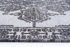 Alayah Ornamental silver Rug edge