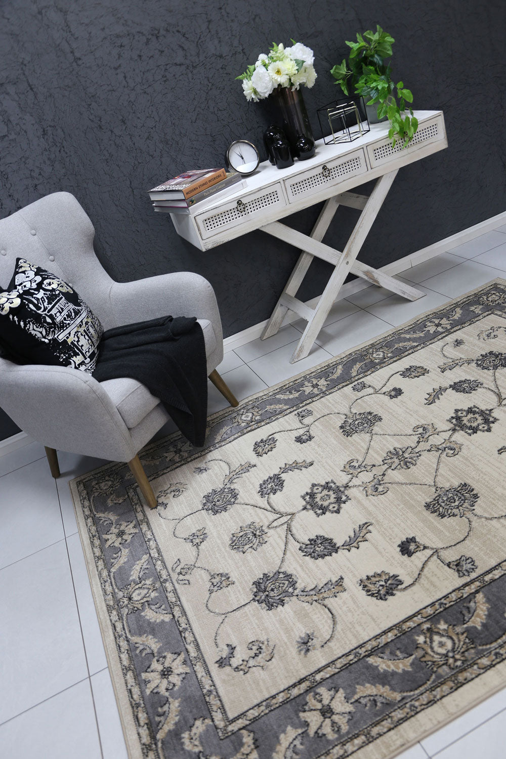 Old World Ziegler Cream Grey Rug