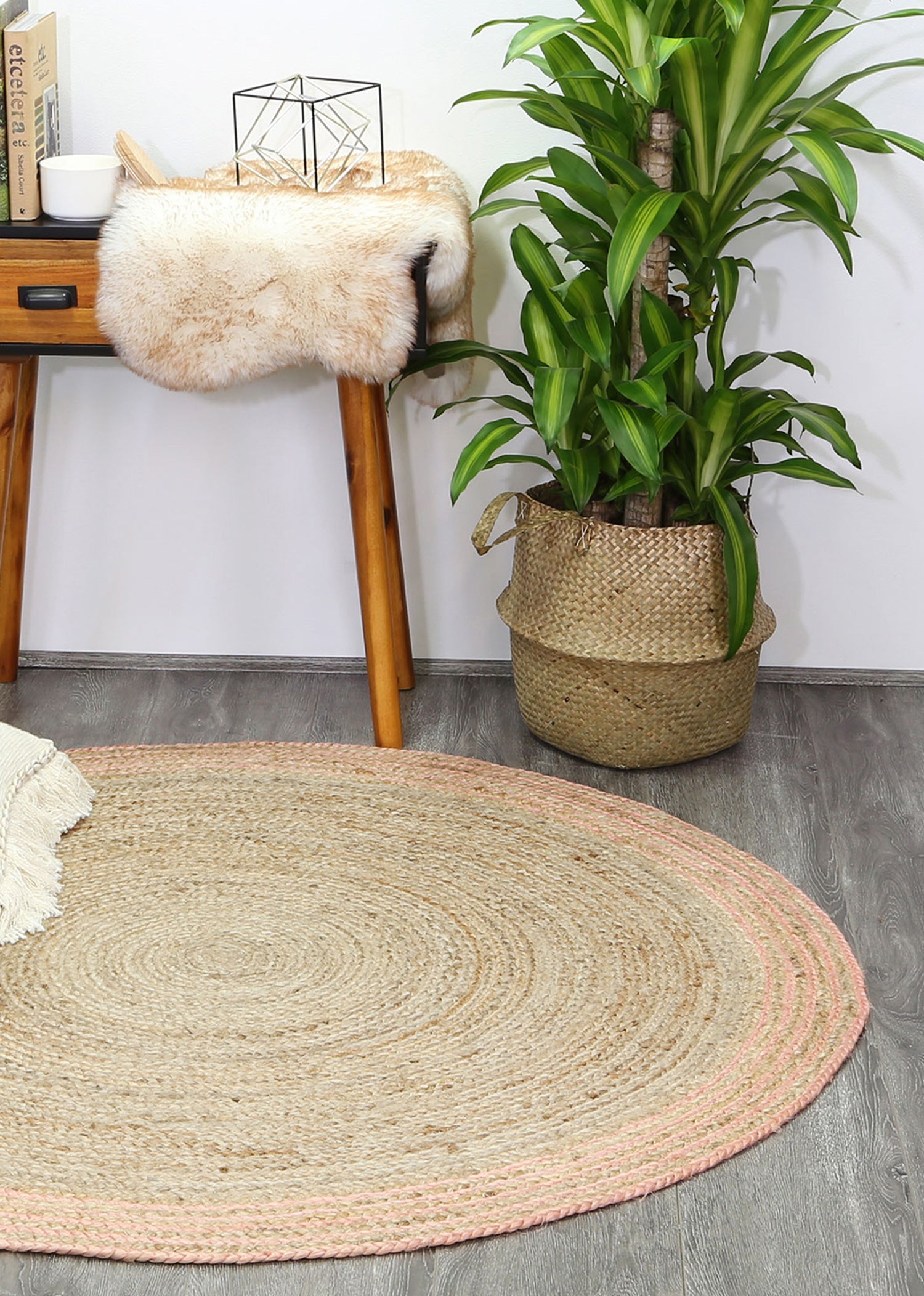 Capri Natural Round Pink Boarder Rug