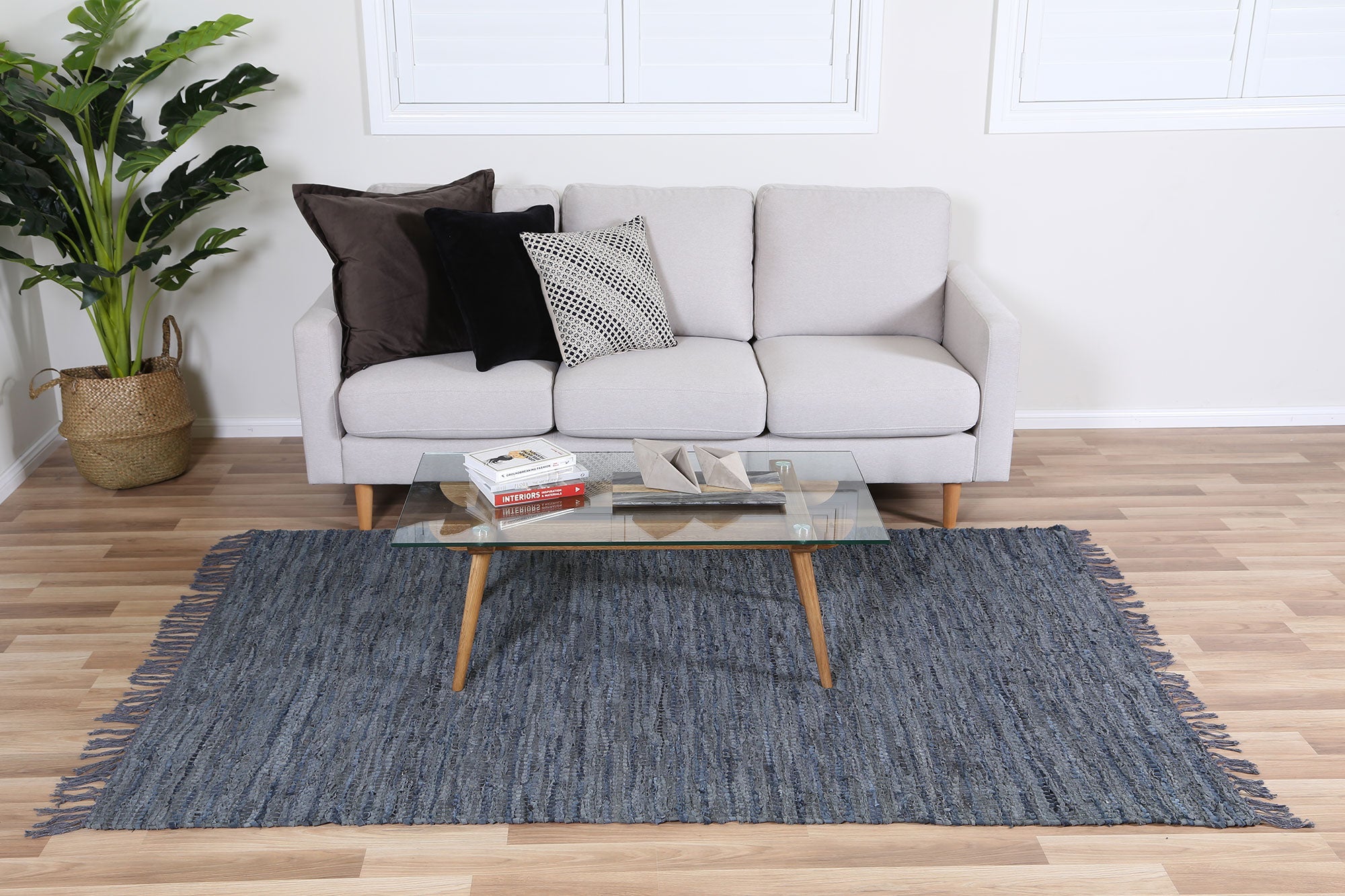 Metro Modern Grey Leather Rug