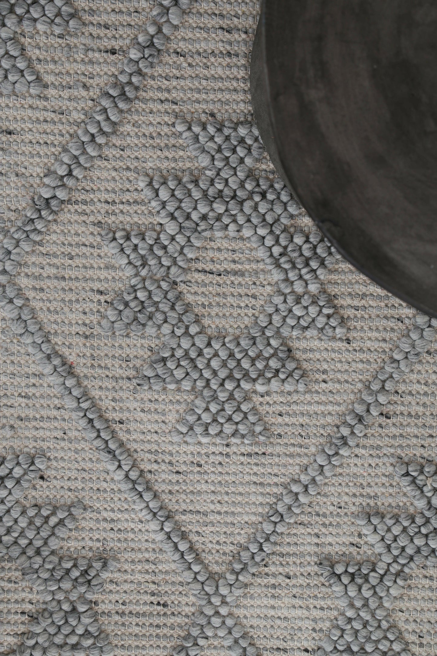 Aurelia Geometric Light Grey Wool Rug